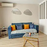 Esterel Plage I Bord De Mer Frejus I Clim I 4 Personnes